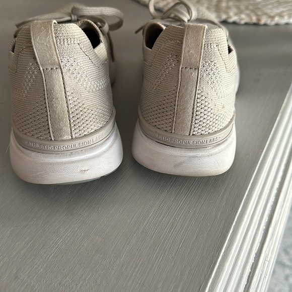 APL techloom breeze sneaker - Picture 3 of 5